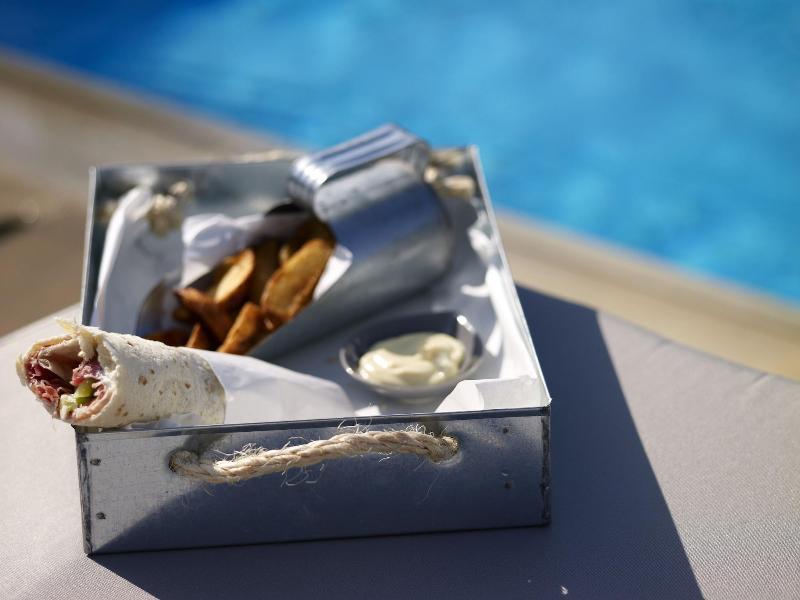 Kallos Of Mykonos - Previous Leonis Summer 3*