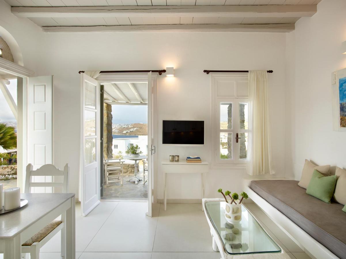 Kallos Of Mykonos - Previous Leonis Summer